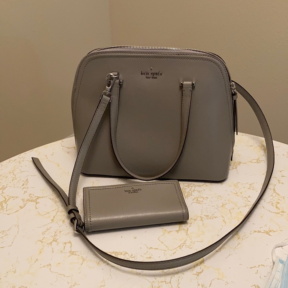 Kate spade bag and matching wallet!